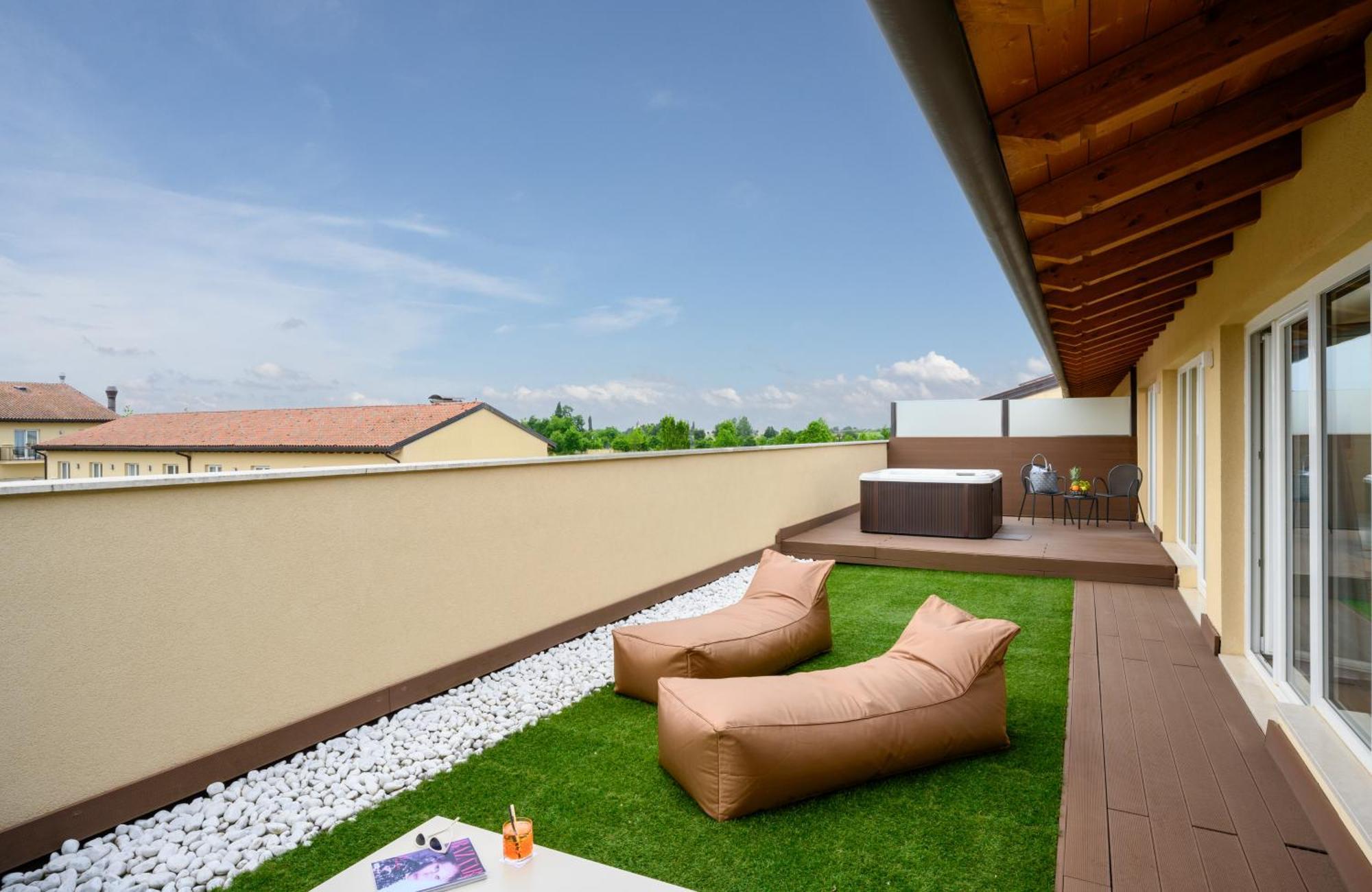 Leonardo Hotel Lago Di Garda - Wellness And Spa Lazise Exterior foto
