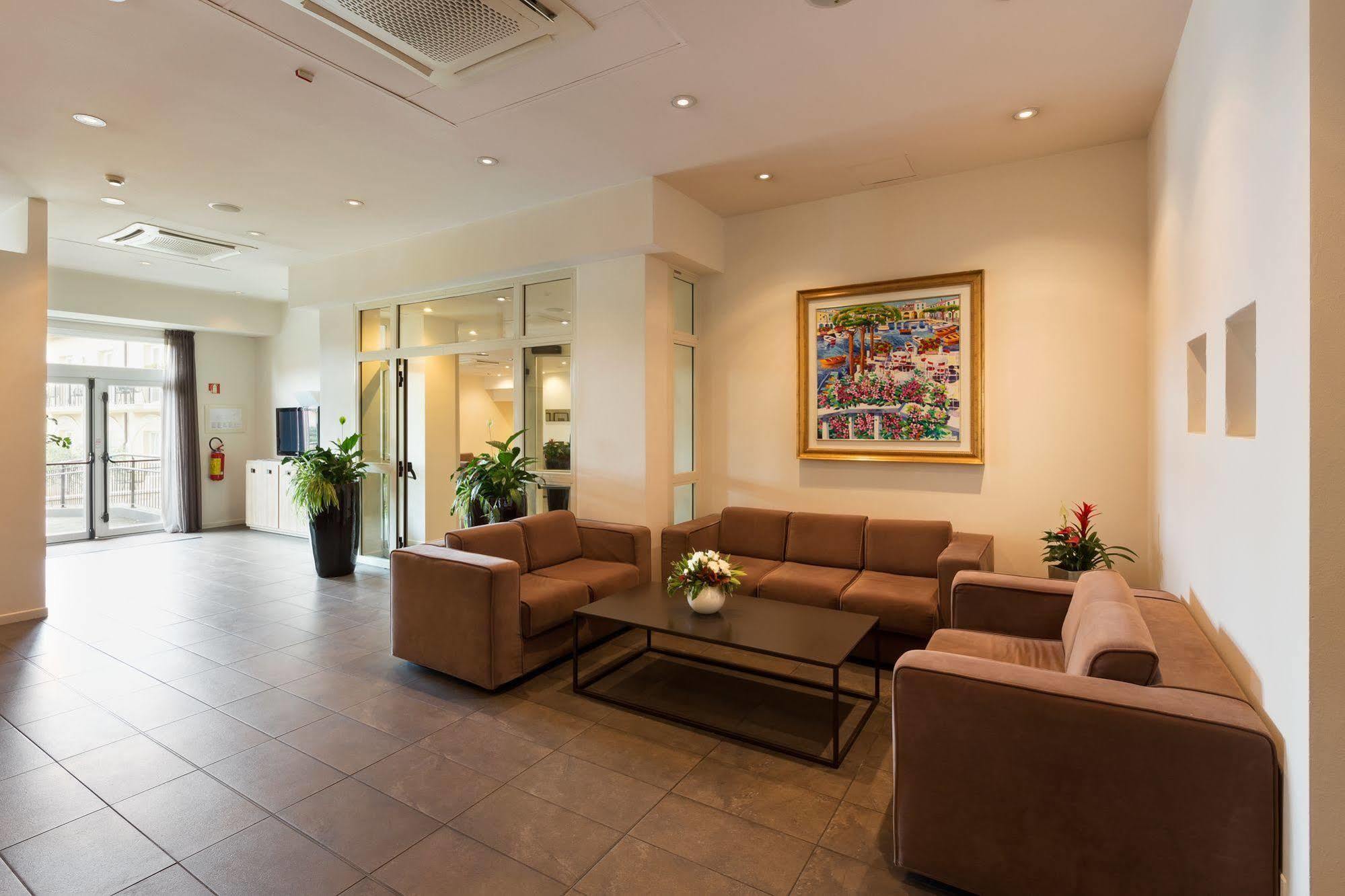 Leonardo Hotel Lago Di Garda - Wellness And Spa Lazise Exterior foto